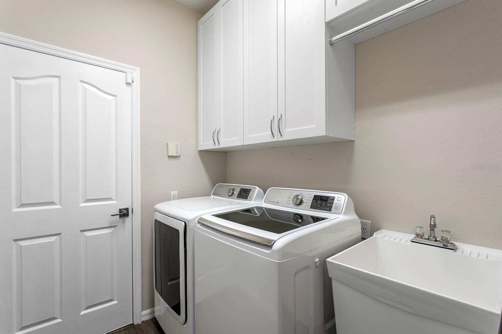 8519 PORTAGE AVE, TAMPA, FL, 33647