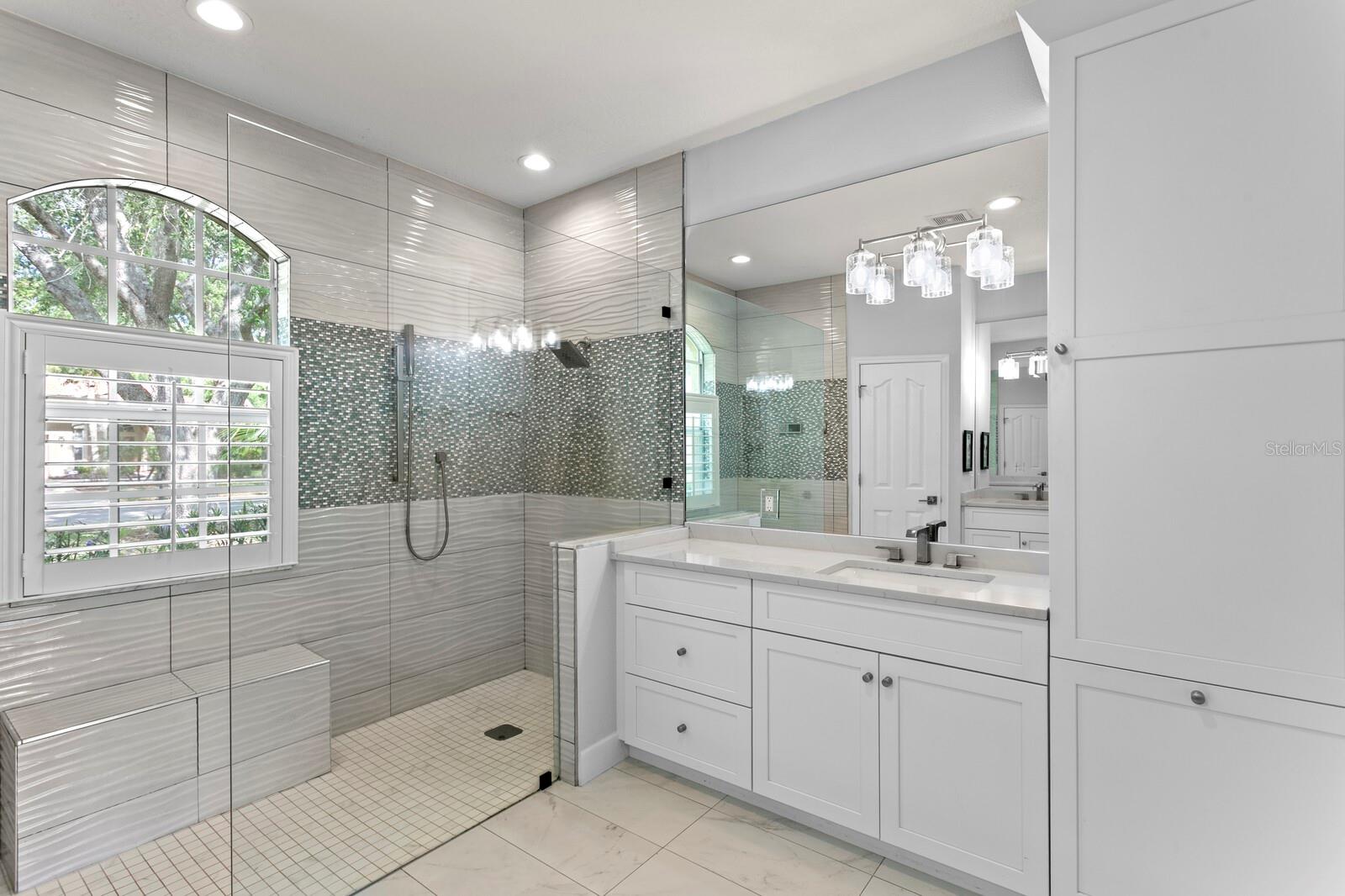 8519 PORTAGE AVE, TAMPA, FL, 33647