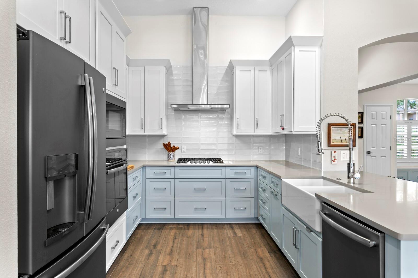 8519 PORTAGE AVE, TAMPA, FL, 33647