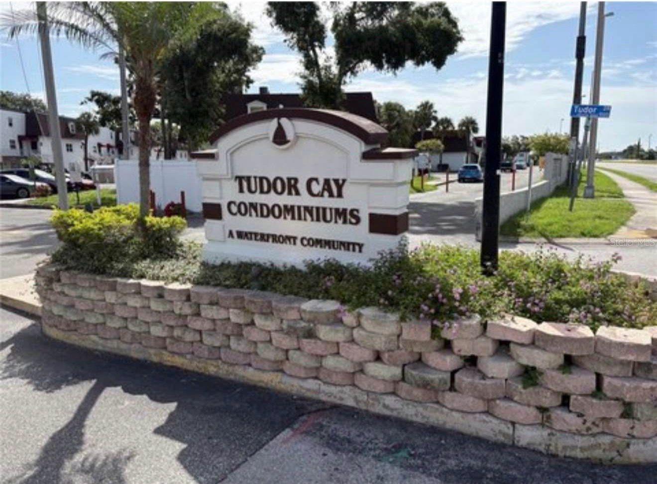 9209 TUDOR DR #C103, TAMPA, FL, 33615