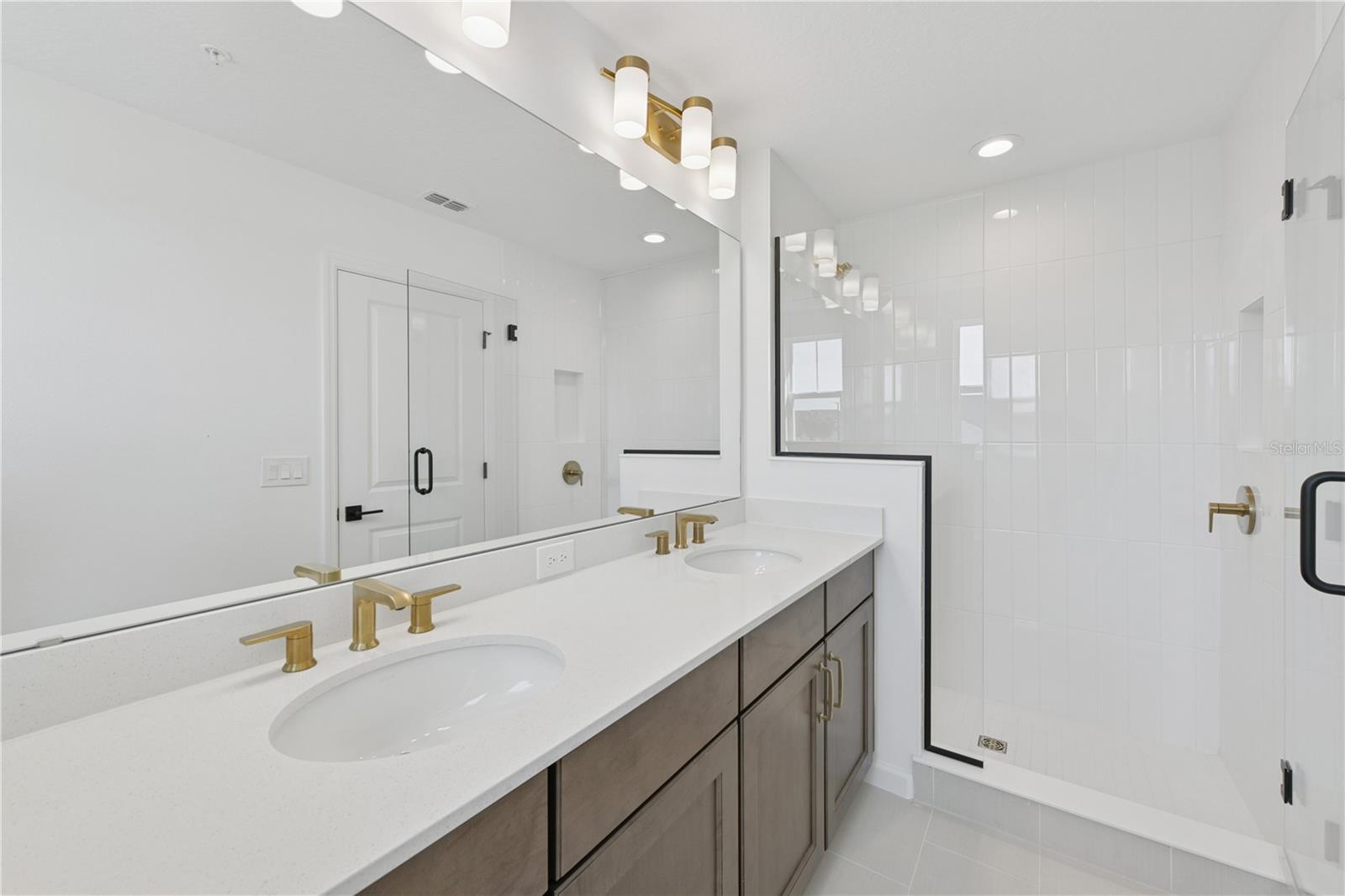 1882 FALCONHURST LN, APOPKA, FL, 32703