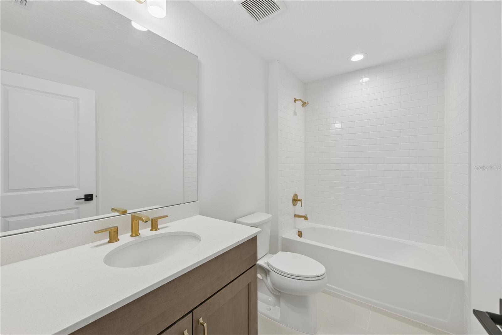 1882 FALCONHURST LN, APOPKA, FL, 32703