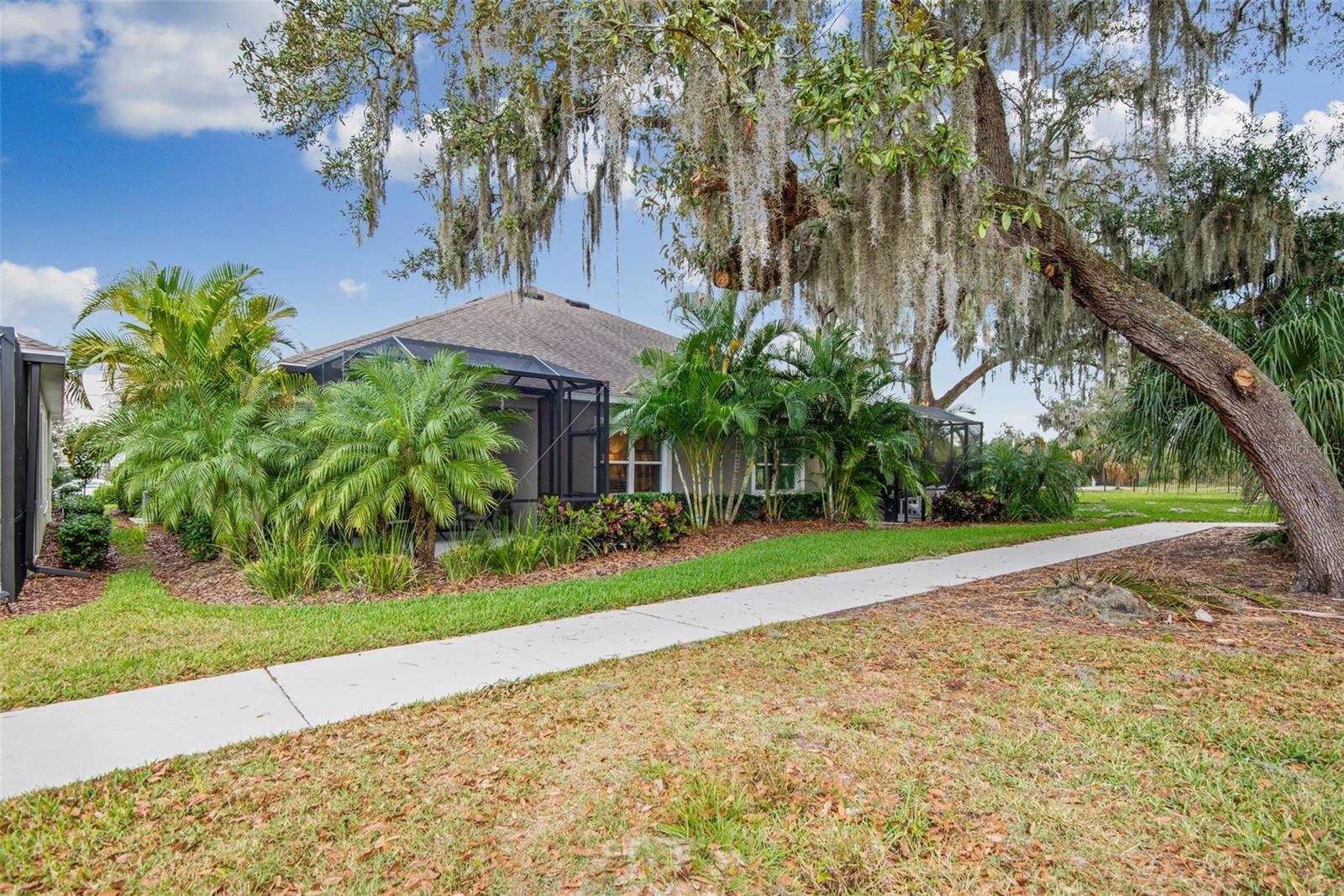 13625 CIRCA CROSSING DR, LITHIA, FL, 33547