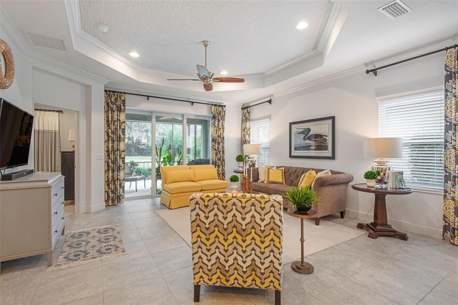 13625 CIRCA CROSSING DR, LITHIA, FL, 33547