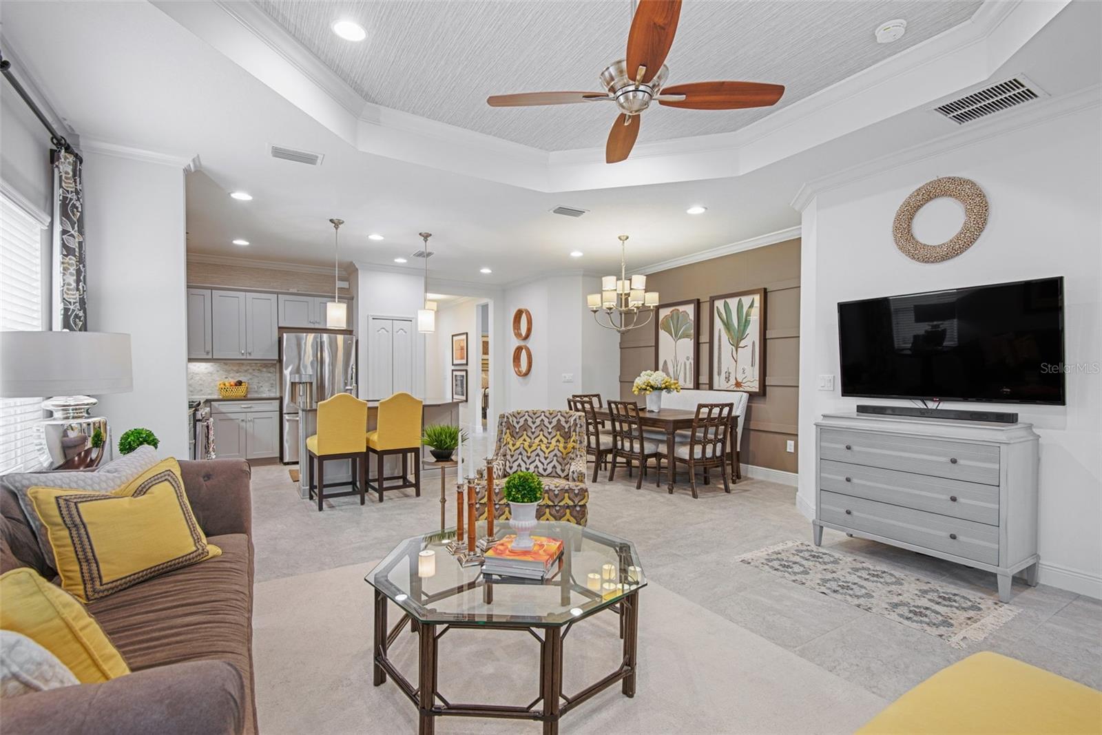 13625 CIRCA CROSSING DR, LITHIA, FL, 33547