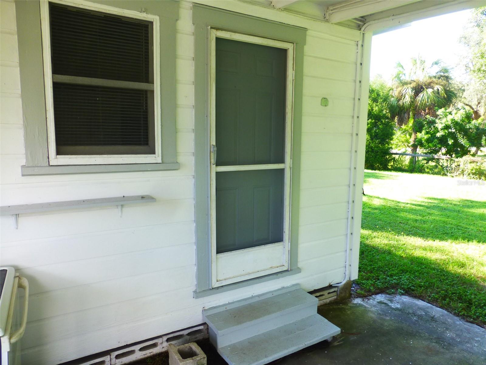 2007 CEMETERY RD, HOLIDAY, FL, 34691