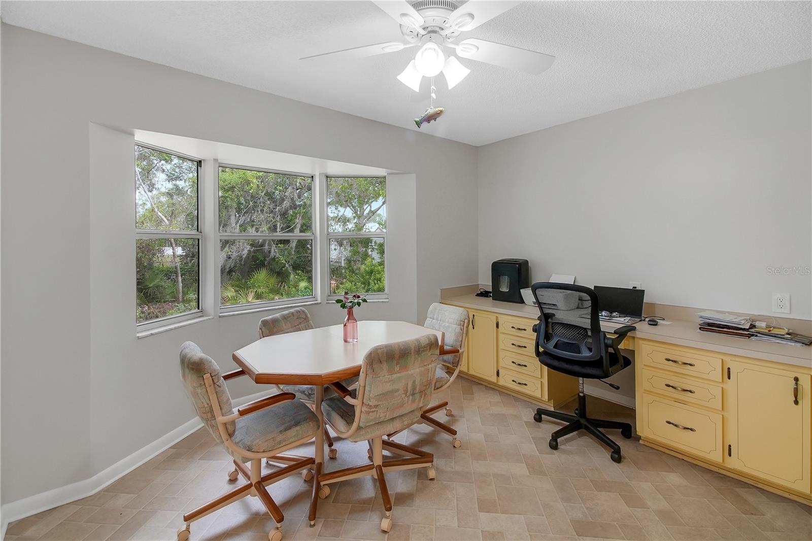 335 RIVER GLASS CT, LEESBURG, FL, 34788