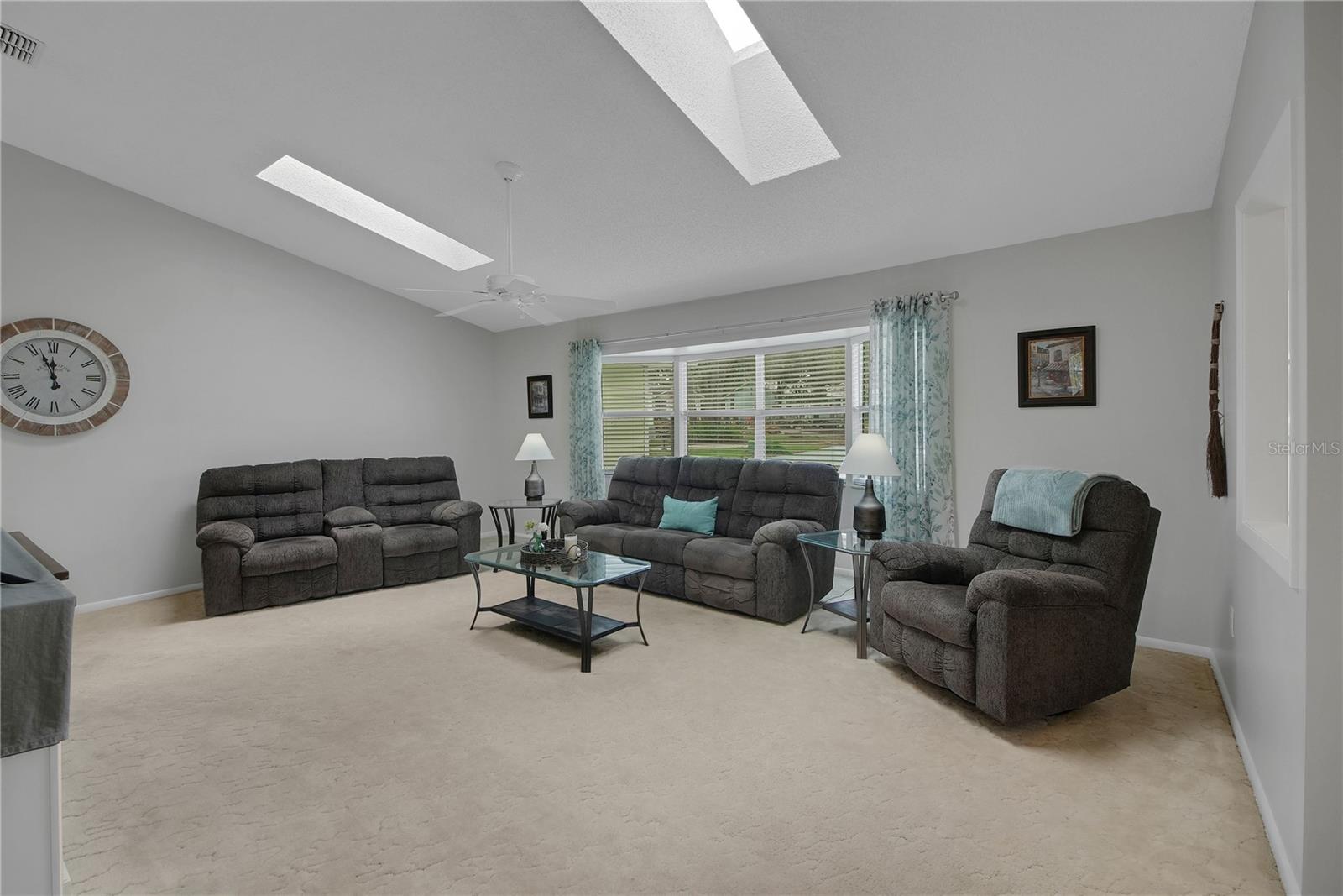 335 RIVER GLASS CT, LEESBURG, FL, 34788