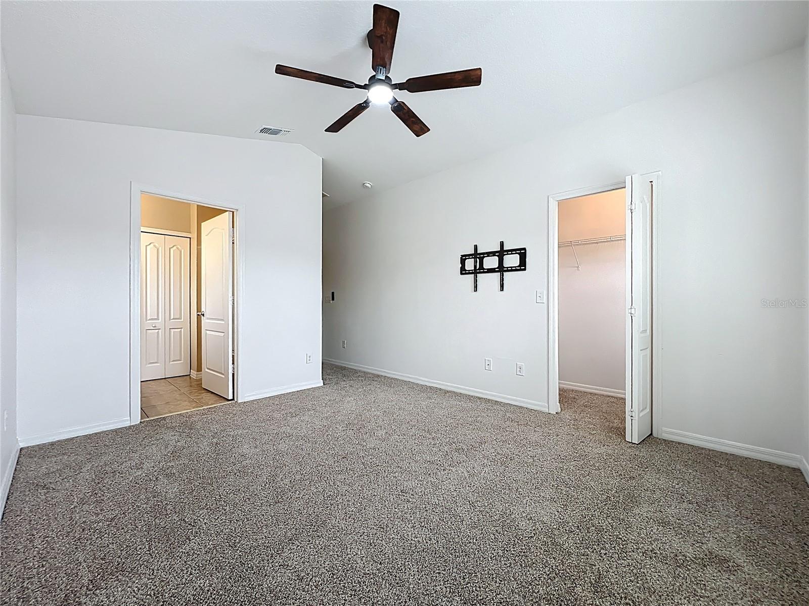 1360 WINDSOR LAKE CIR, SANFORD, FL, 32773