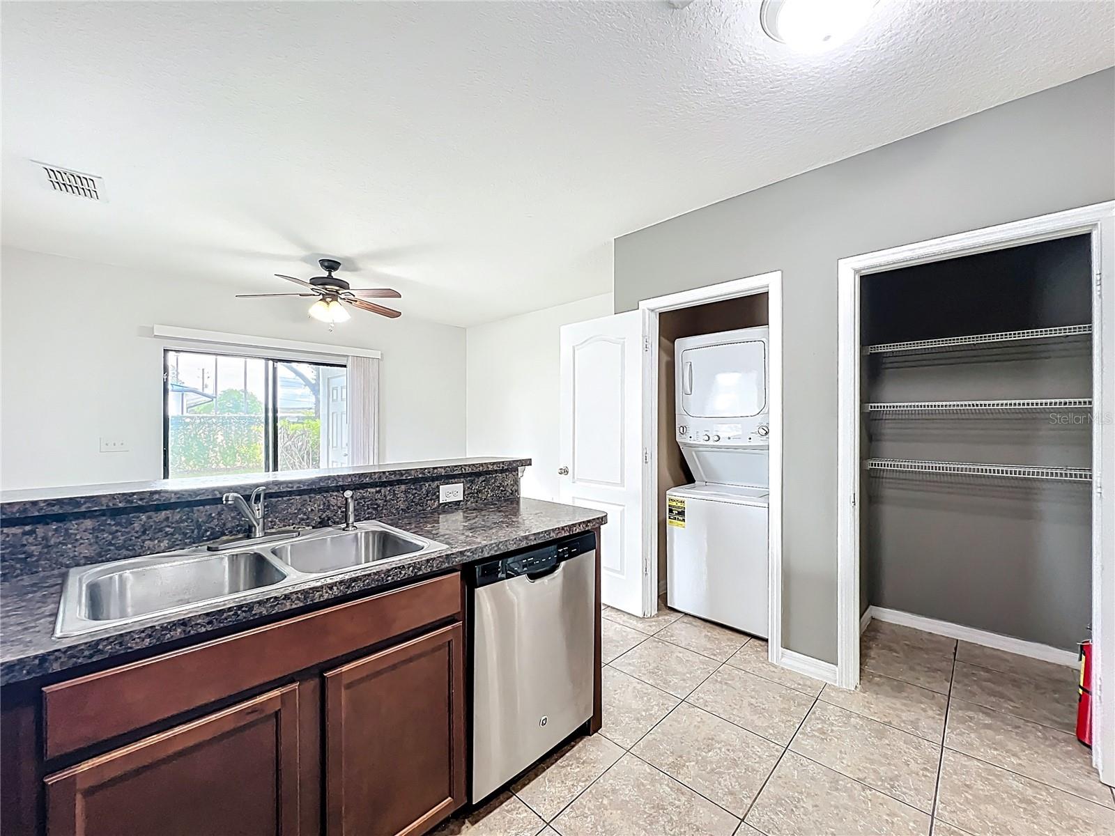 1360 WINDSOR LAKE CIR, SANFORD, FL, 32773