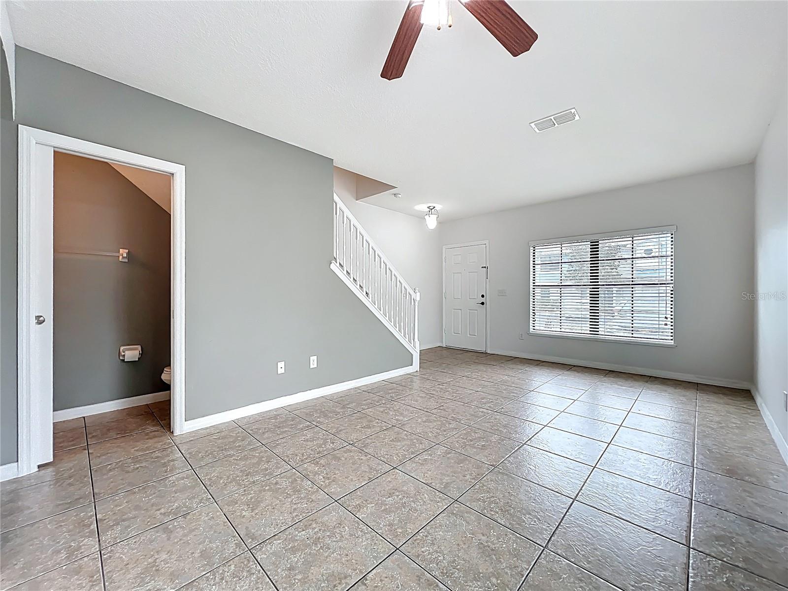 1360 WINDSOR LAKE CIR, SANFORD, FL, 32773