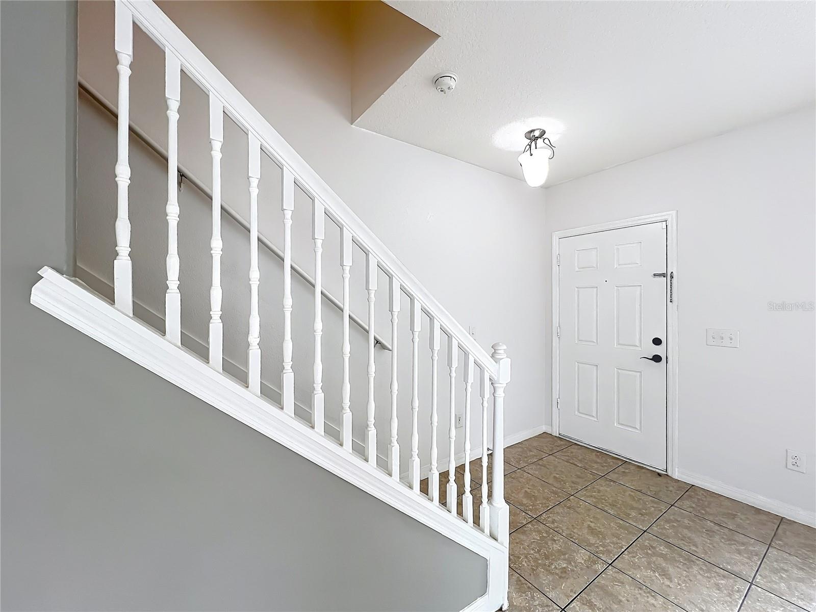 1360 WINDSOR LAKE CIR, SANFORD, FL, 32773