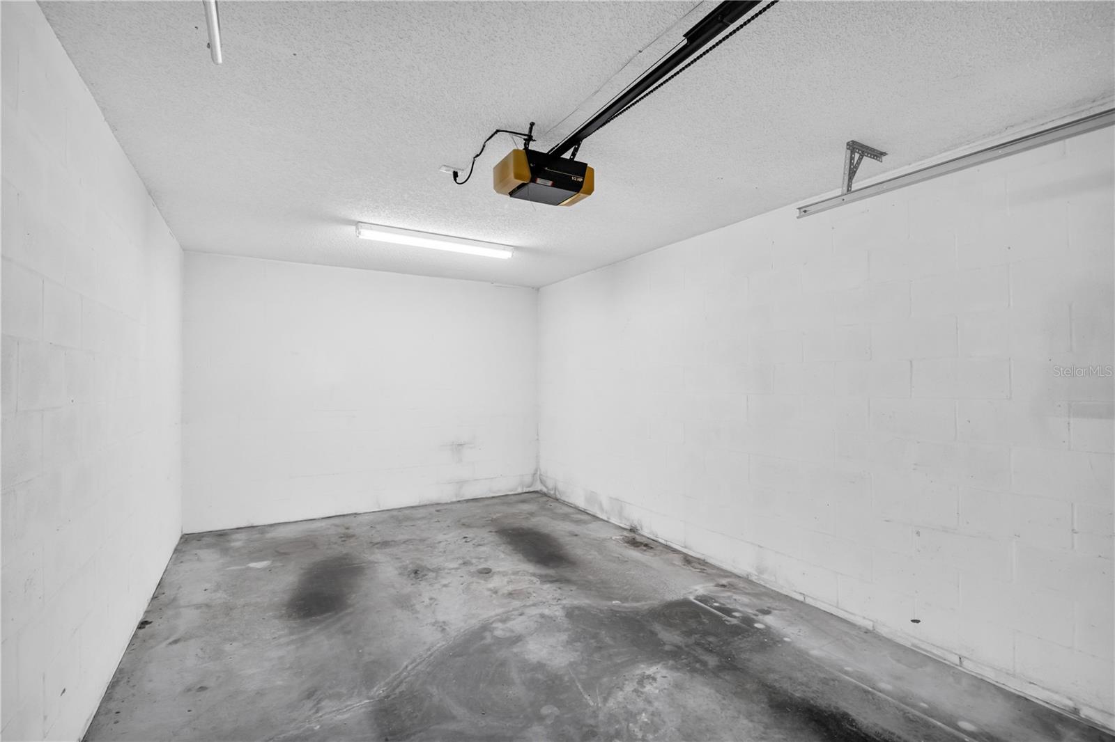 11531 SHIPWATCH DR #1037, LARGO, FL, 33774