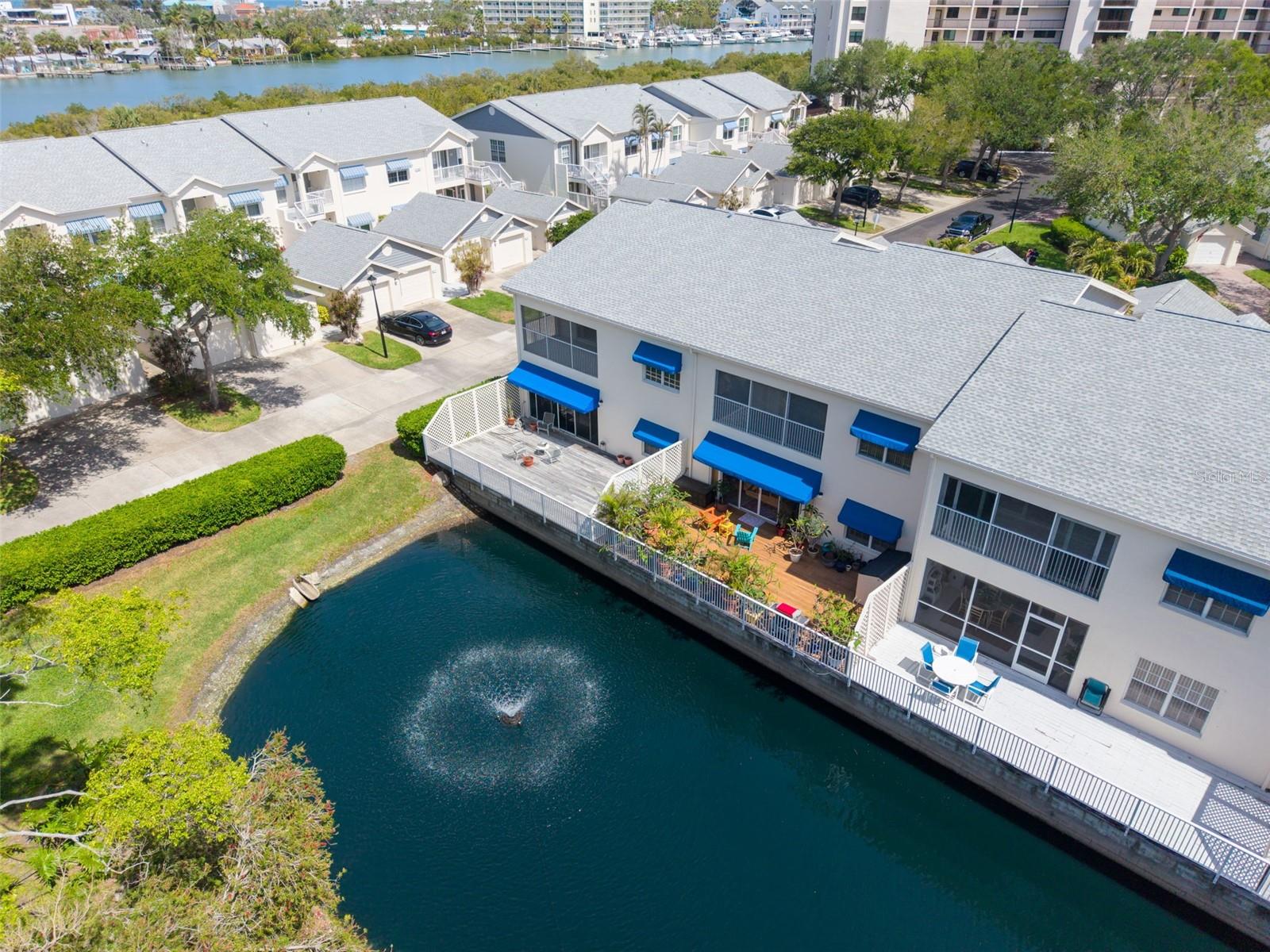 11531 SHIPWATCH DR #1037, LARGO, FL, 33774