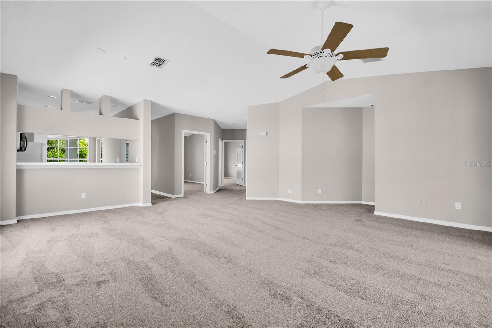 11531 SHIPWATCH DR #1037, LARGO, FL, 33774