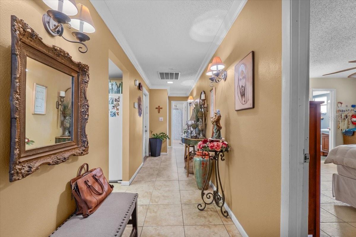 570 VILLA VISTA BLVD, LAKELAND, FL, 33813