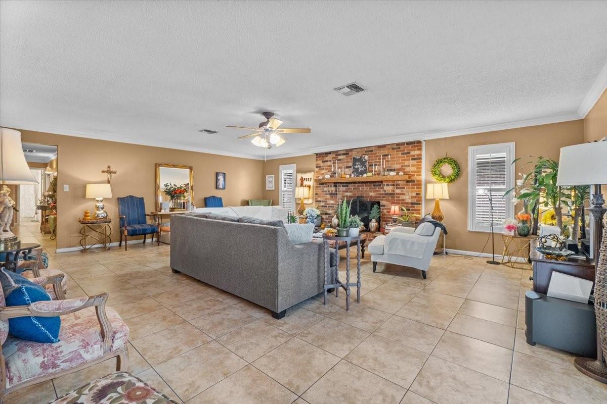 570 VILLA VISTA BLVD, LAKELAND, FL, 33813