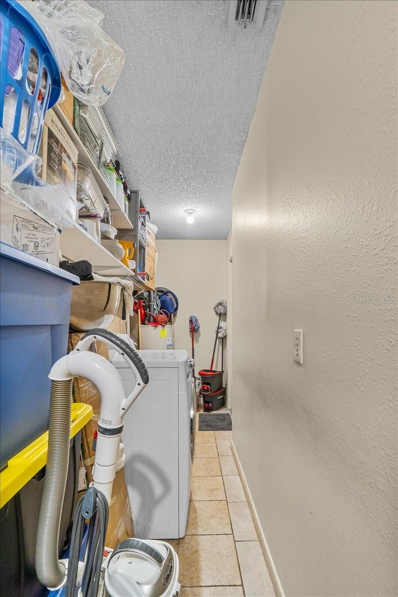 570 VILLA VISTA BLVD, LAKELAND, FL, 33813