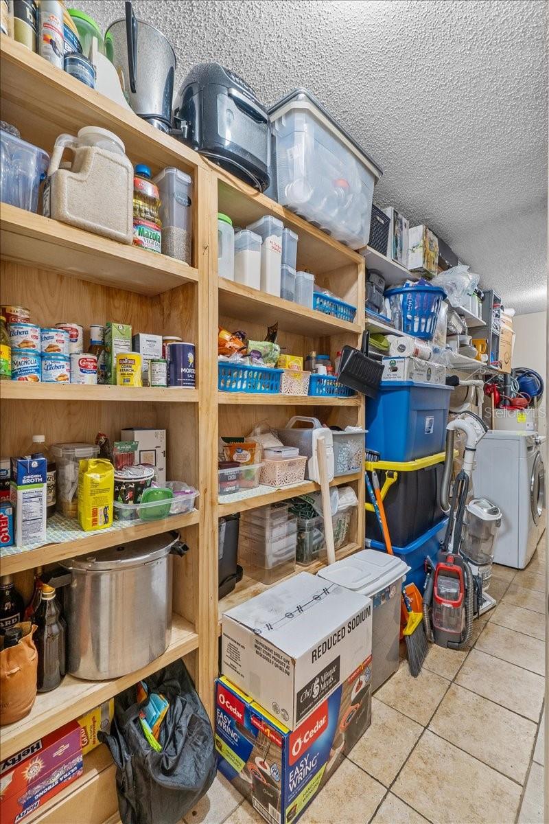 570 VILLA VISTA BLVD, LAKELAND, FL, 33813