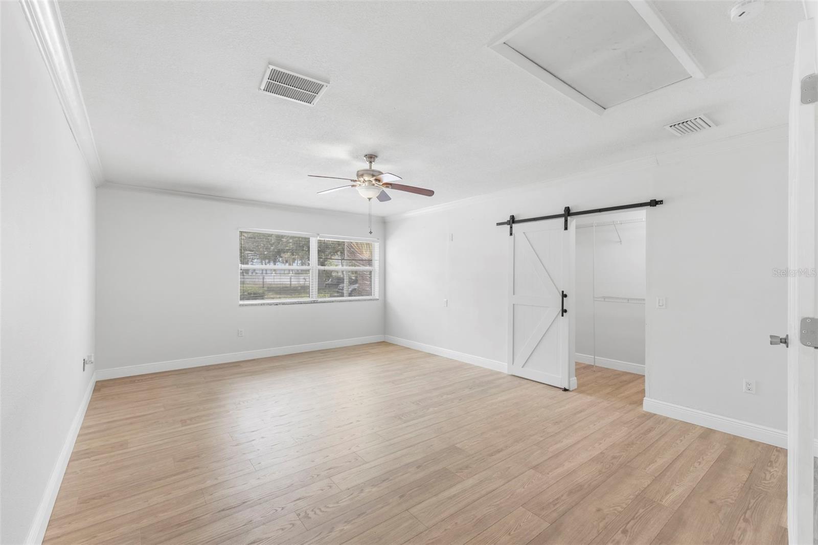 125 CARLYLE DR, PALM HARBOR, FL, 34683