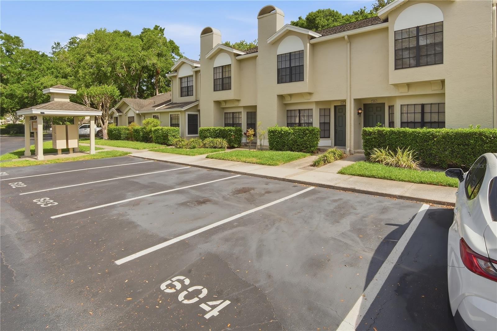 5100 BURCHETTE RD #604, TAMPA, FL, 33647