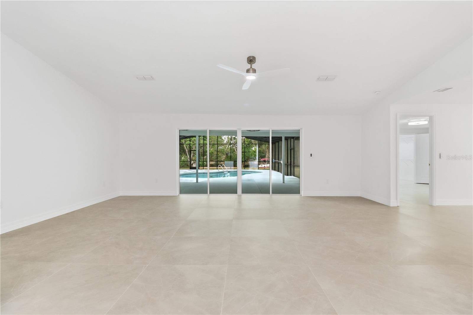 11814 W RIVERHAVEN DR, HOMOSASSA, FL, 34448