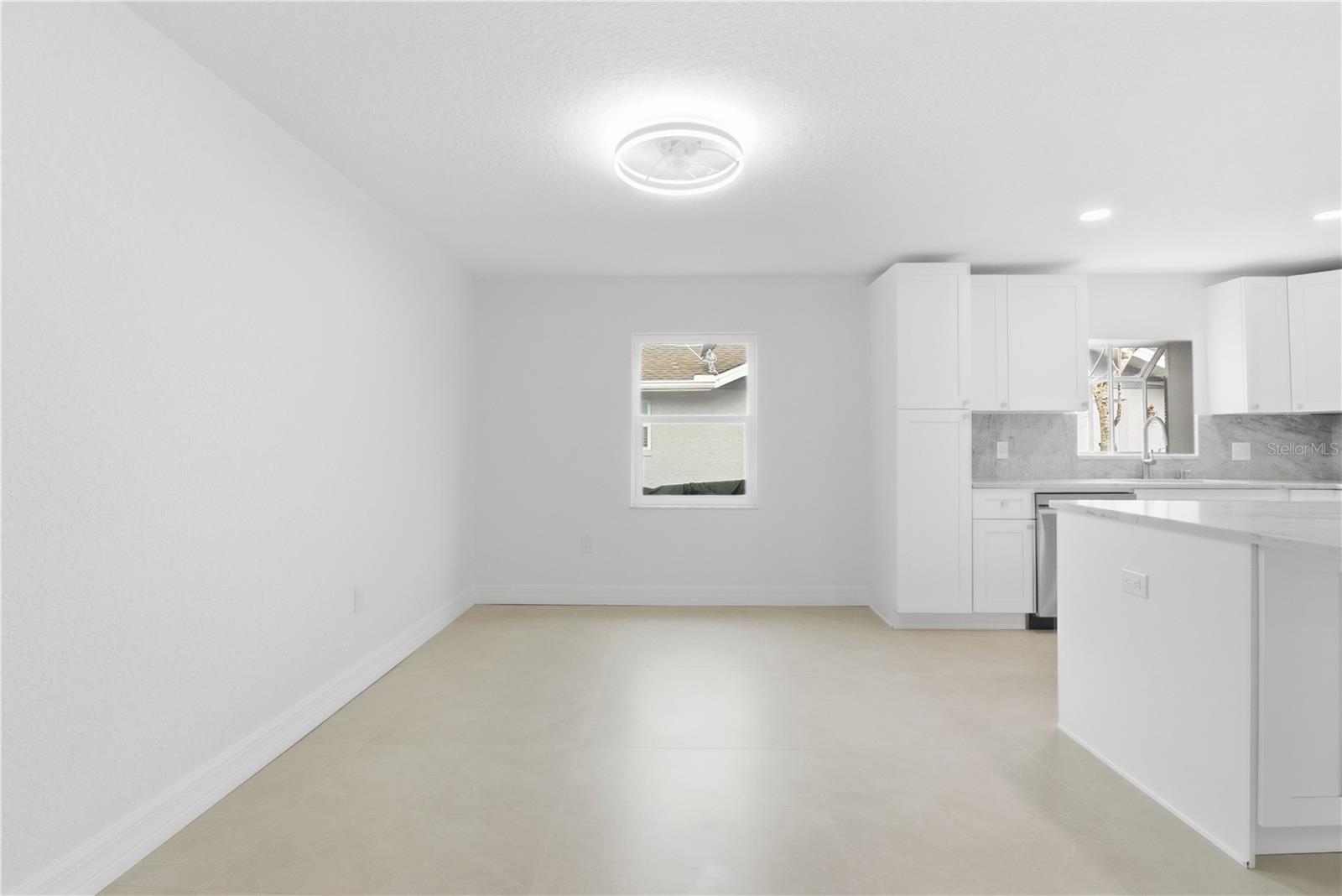 11814 W RIVERHAVEN DR, HOMOSASSA, FL, 34448