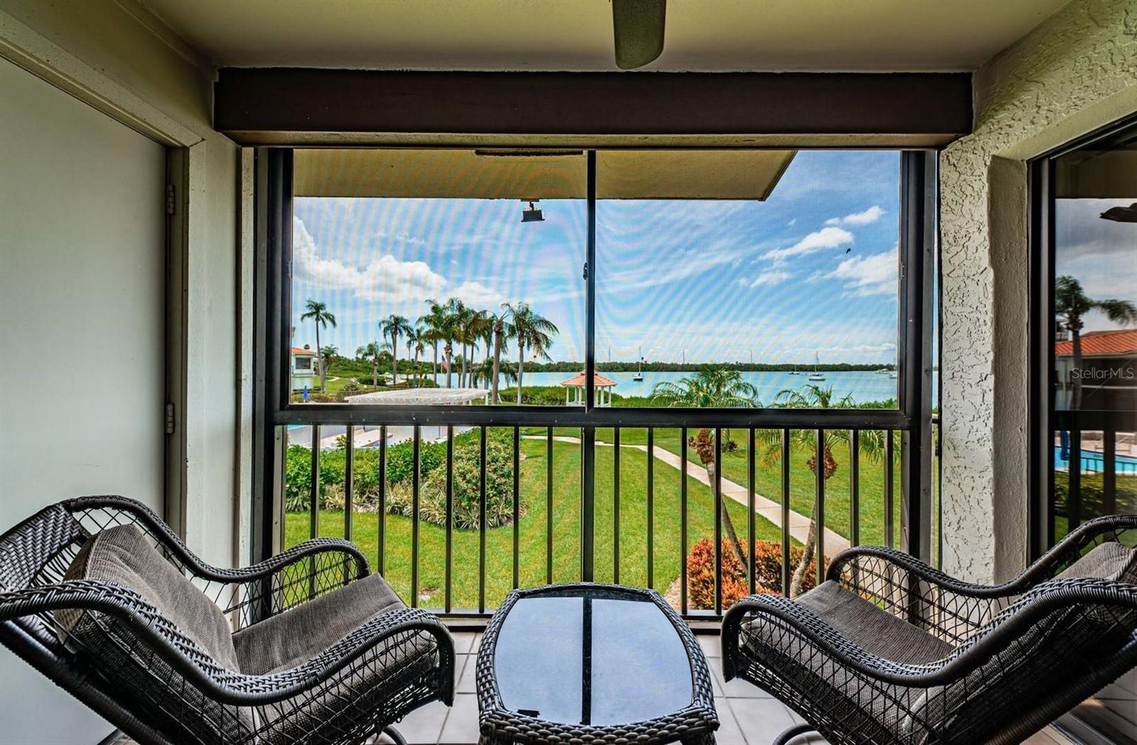 6295 BAHIA DEL MAR CIR #204, ST PETERSBURG, FL, 33715