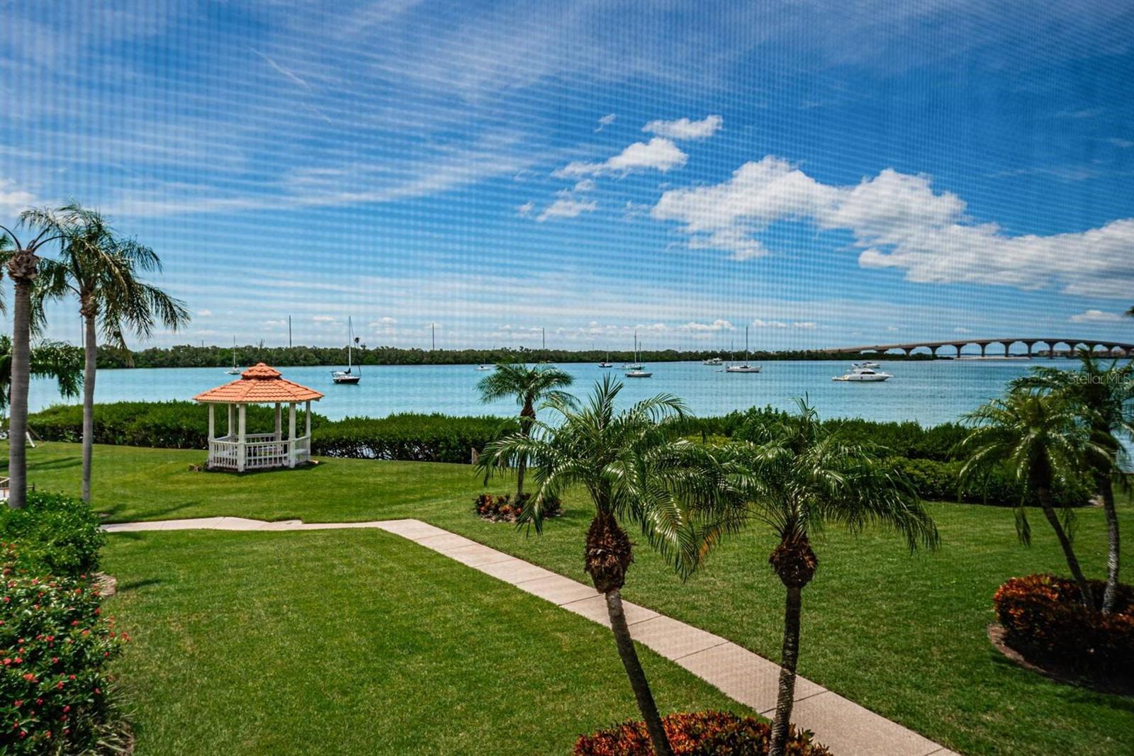 6295 BAHIA DEL MAR CIR #204, ST PETERSBURG, FL, 33715