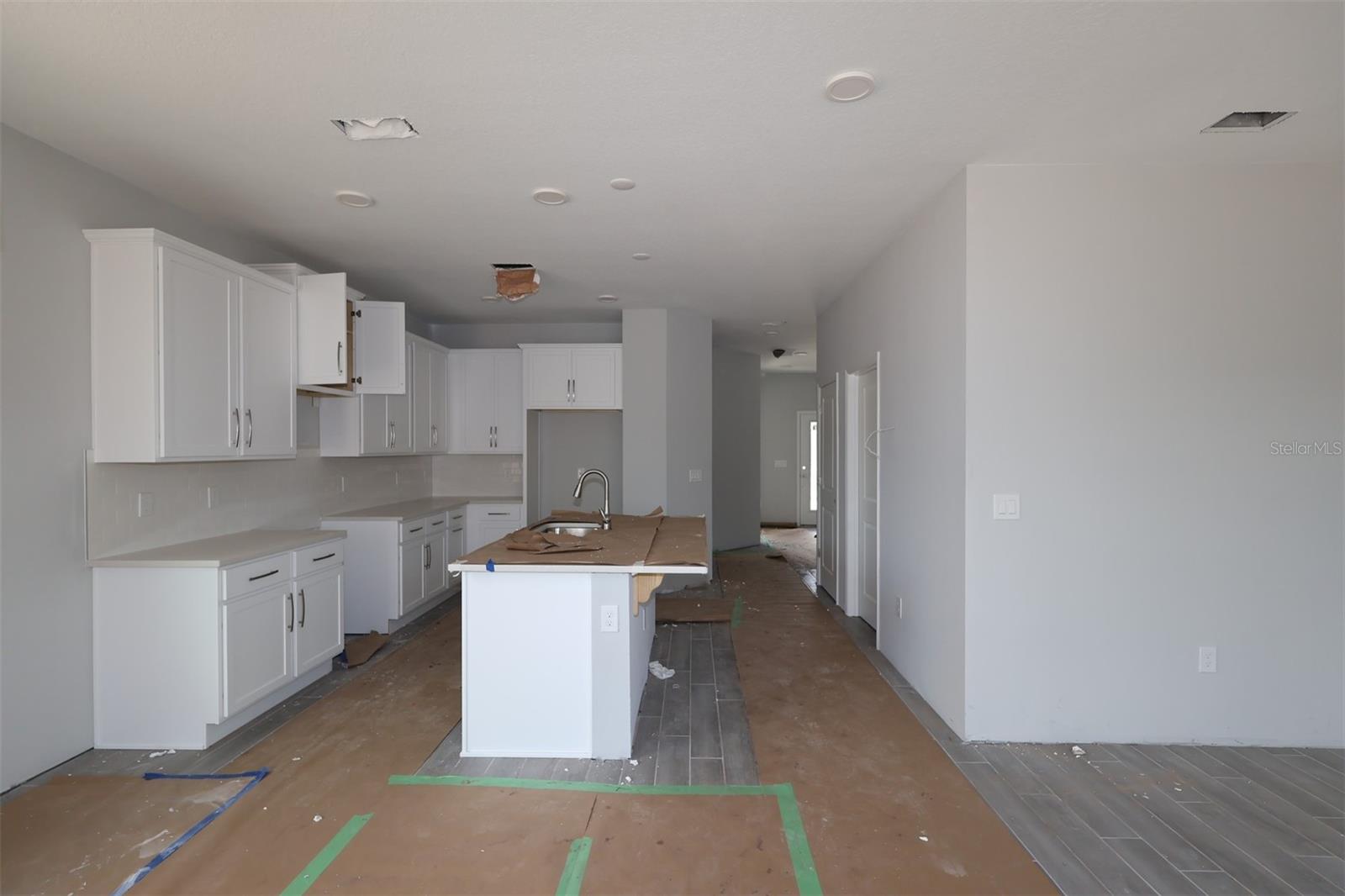 1362 MOUNT ROYAL DR, ST CLOUD, FL, 34771