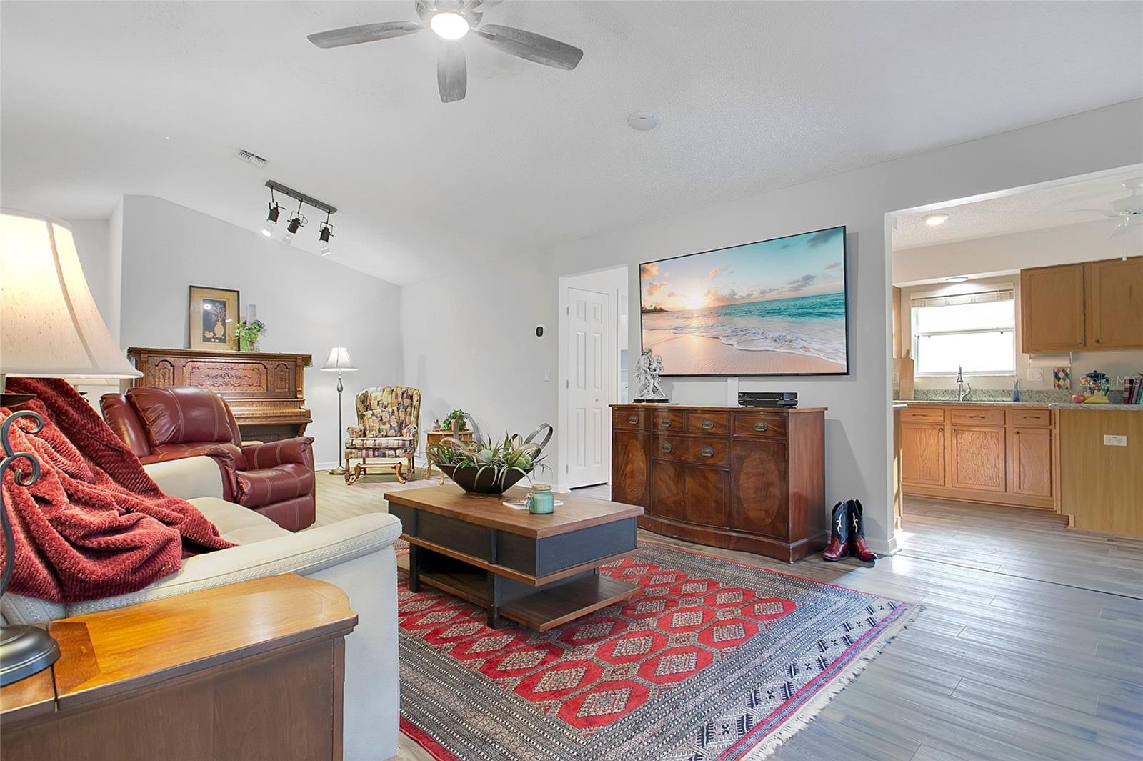 738 GRAND VISTA TRL, LEESBURG, FL, 34748