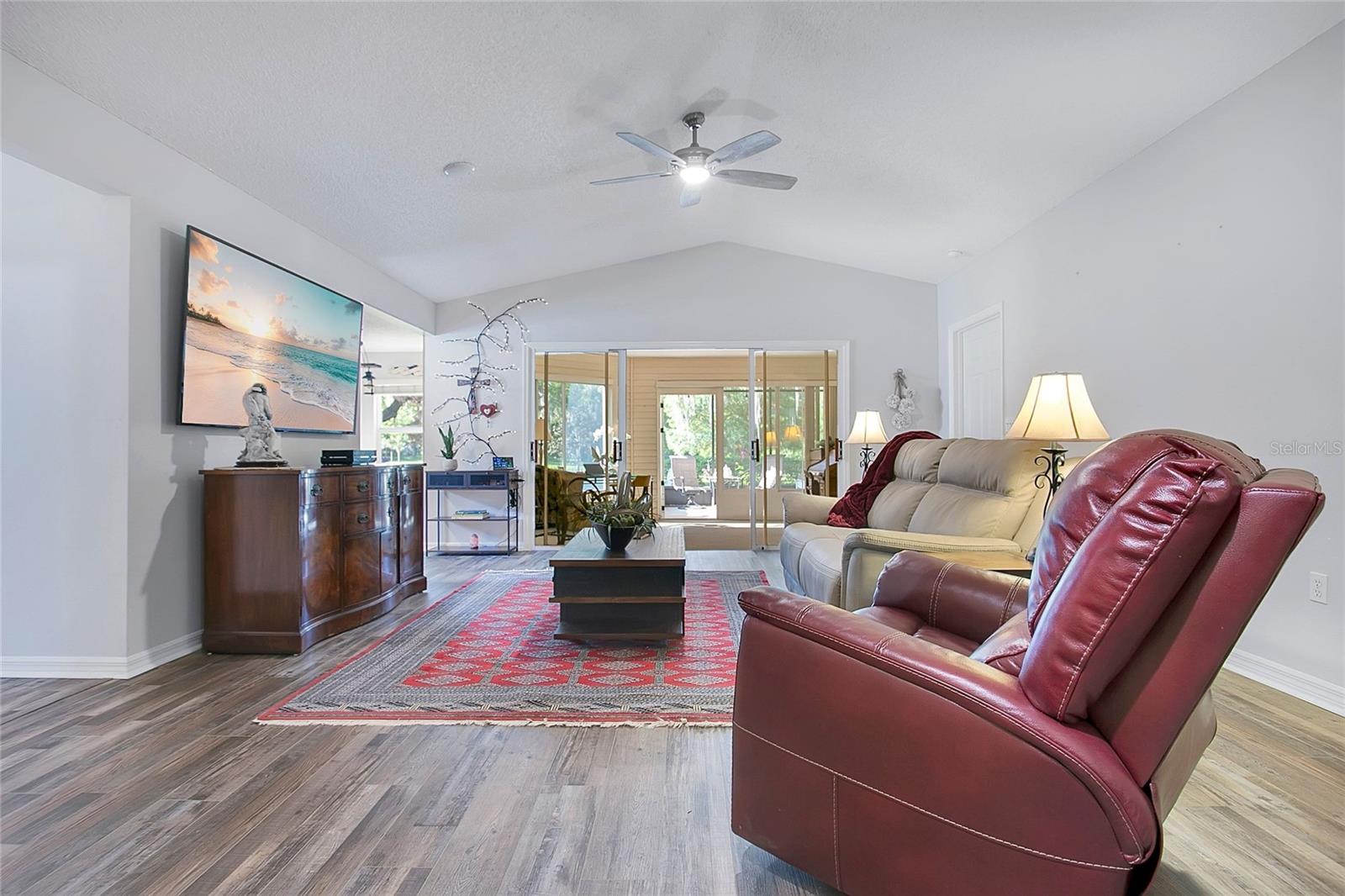 738 GRAND VISTA TRL, LEESBURG, FL, 34748