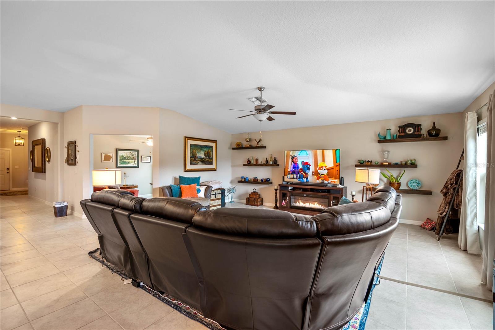 1555 COLDING DR, RUSKIN, FL, 33570