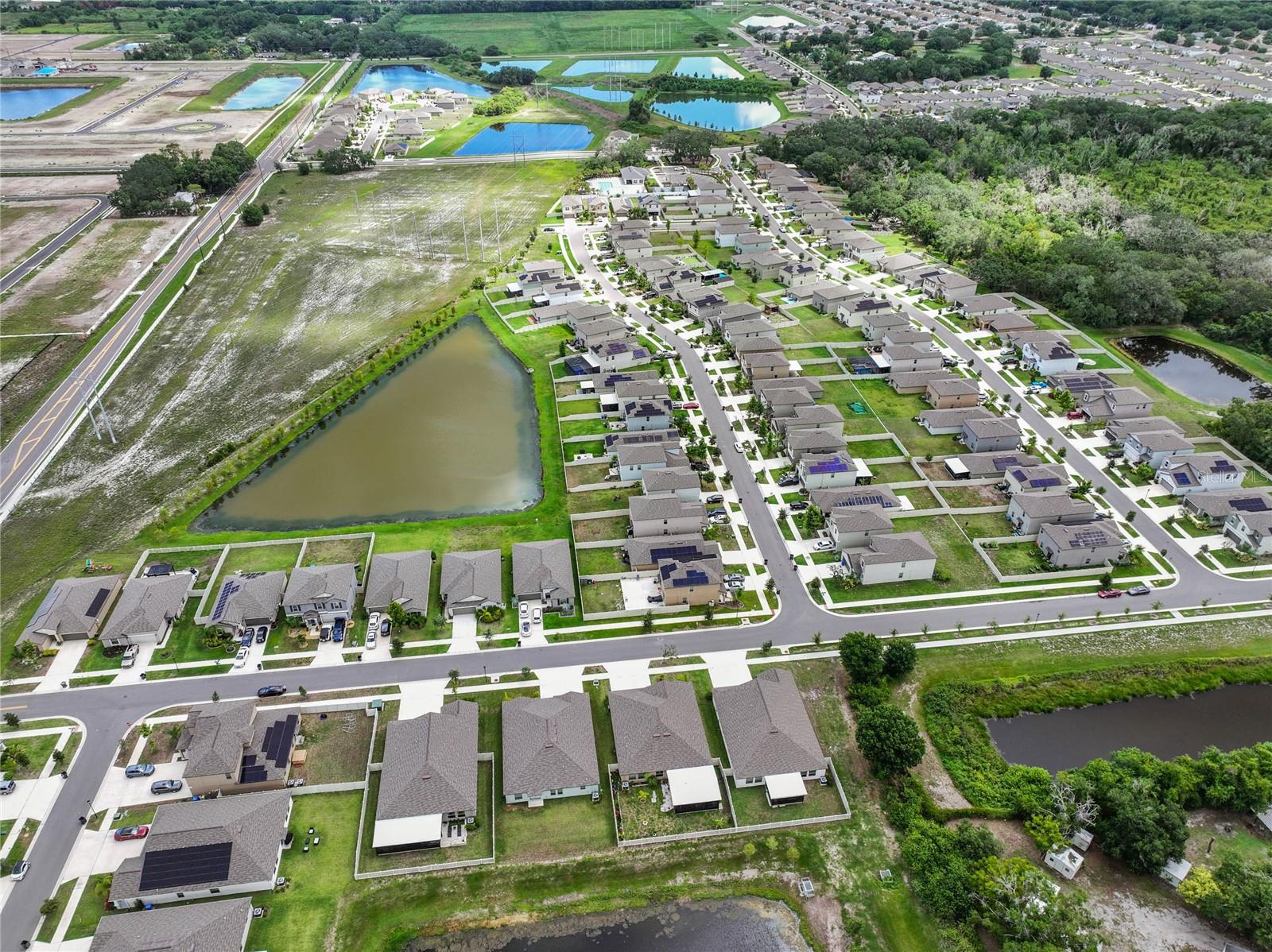 1555 COLDING DR, RUSKIN, FL, 33570