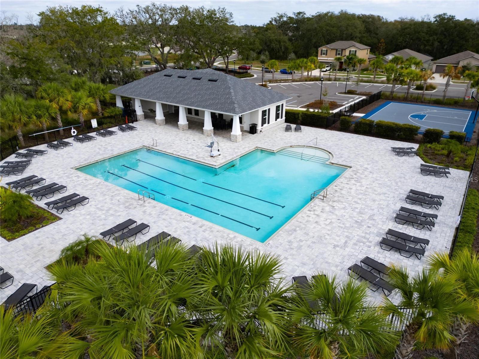 1555 COLDING DR, RUSKIN, FL, 33570