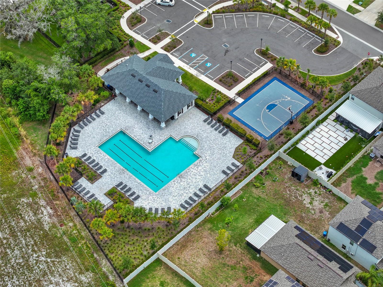 1555 COLDING DR, RUSKIN, FL, 33570