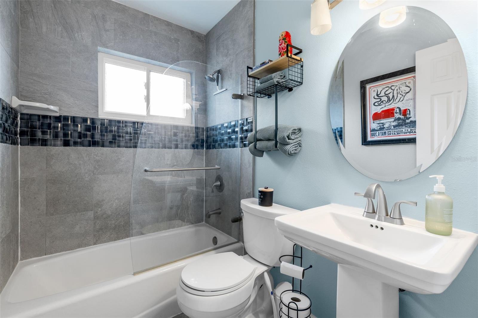 1224 80TH AVE N, ST PETERSBURG, FL, 33702