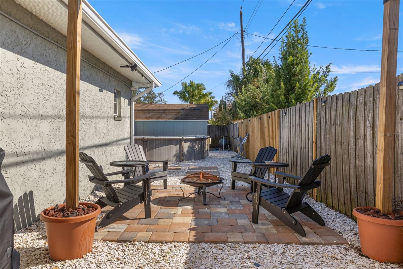 1224 80TH AVE N, ST PETERSBURG, FL, 33702