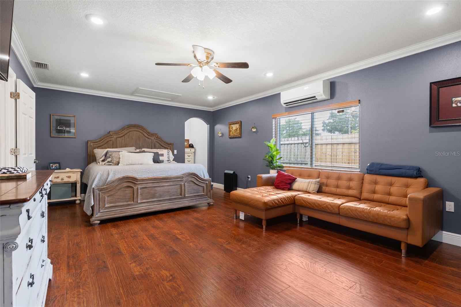 1224 80TH AVE N, ST PETERSBURG, FL, 33702