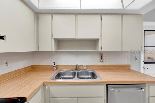 2291 SHELLY DR #D, PALM HARBOR, FL, 34684