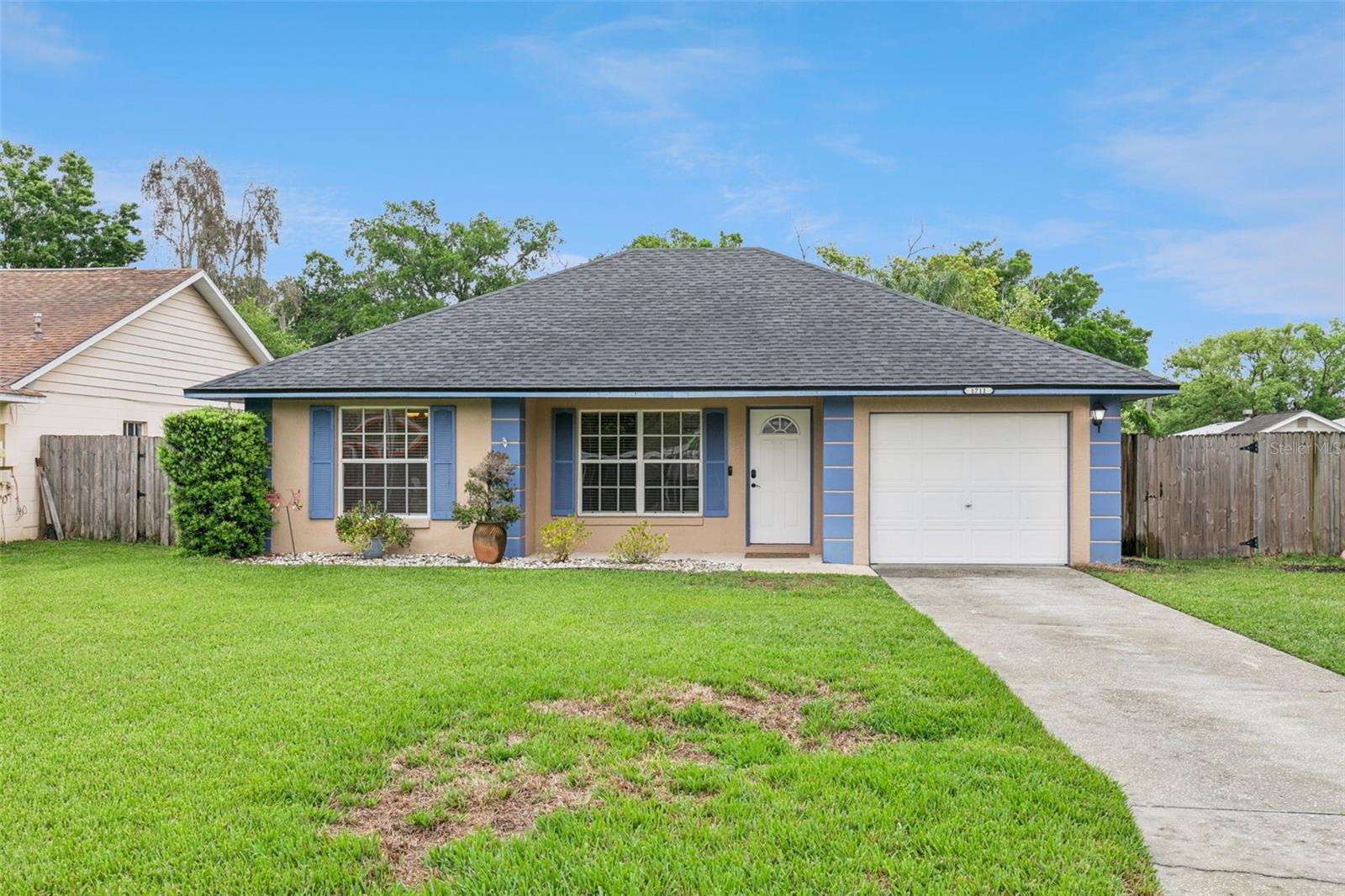 1711 CHARLESTON LN, ST CLOUD, FL, 34769