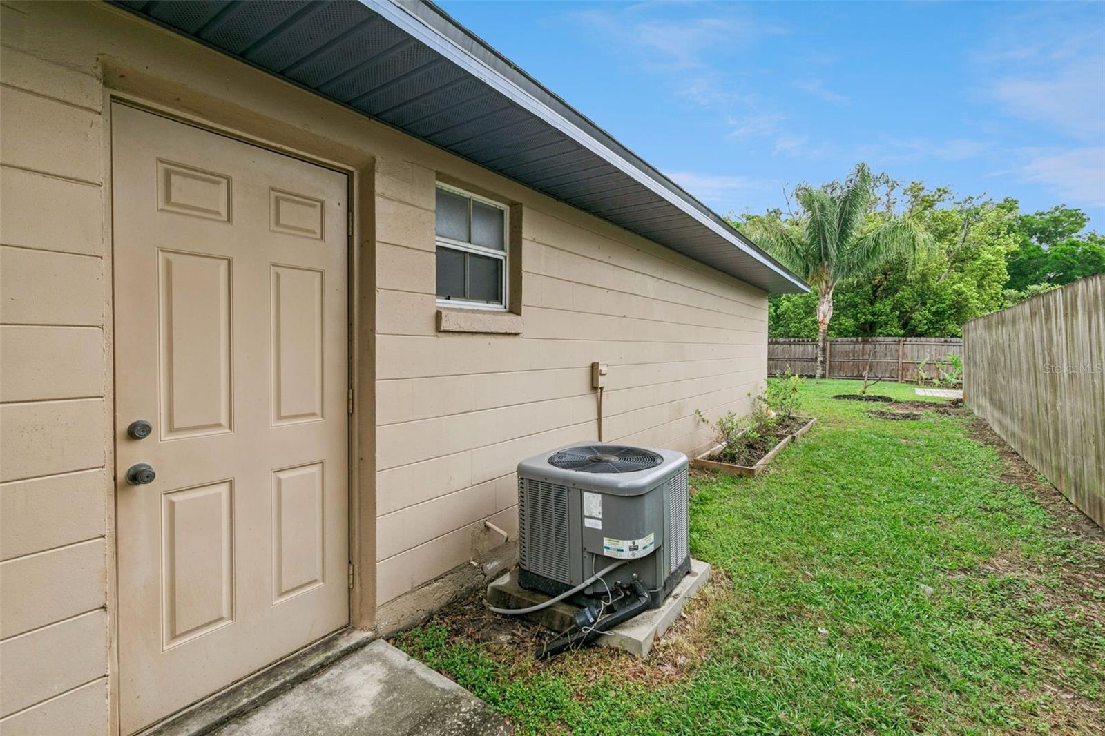 1711 CHARLESTON LN, ST CLOUD, FL, 34769