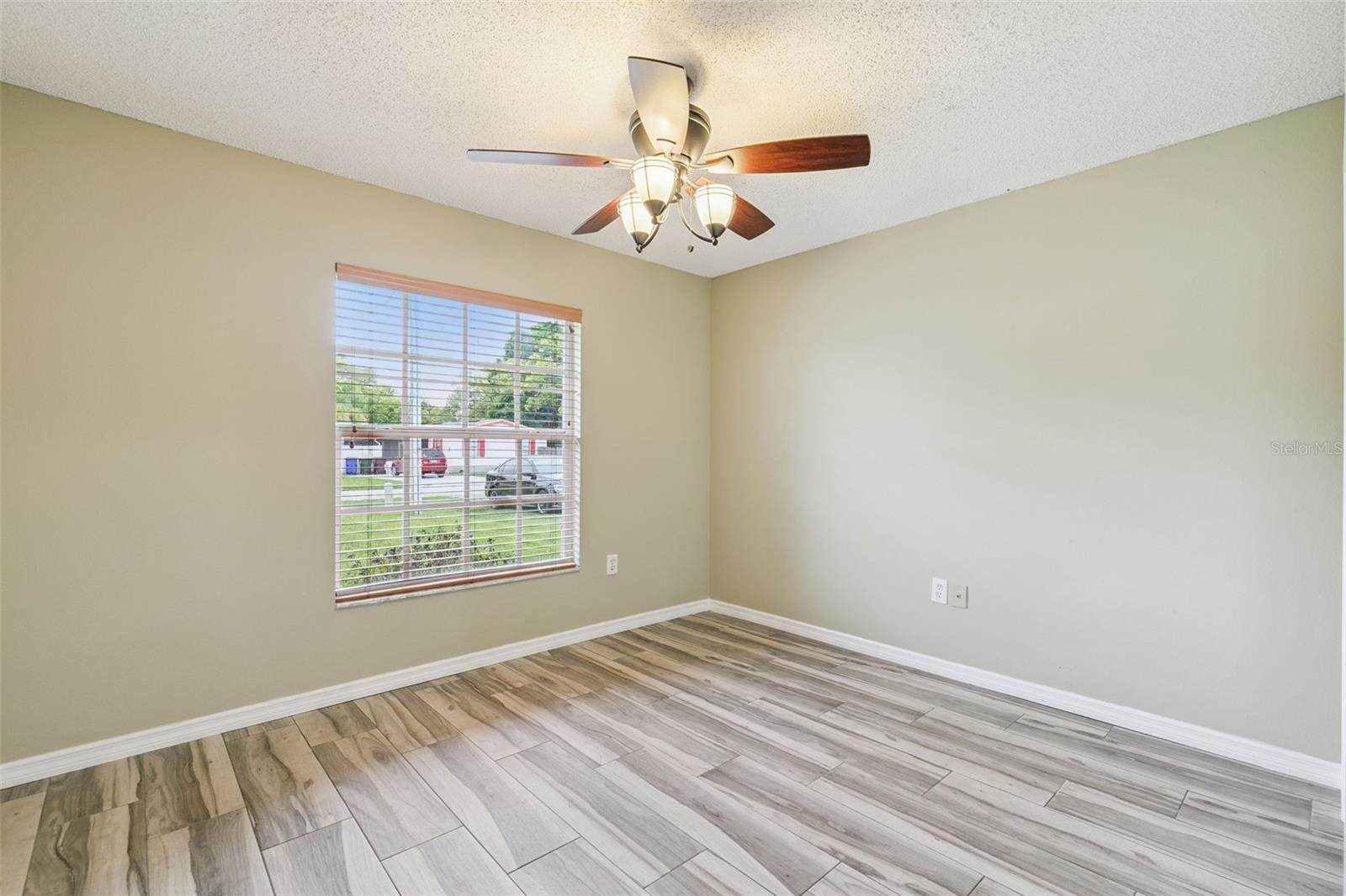 1711 CHARLESTON LN, ST CLOUD, FL, 34769