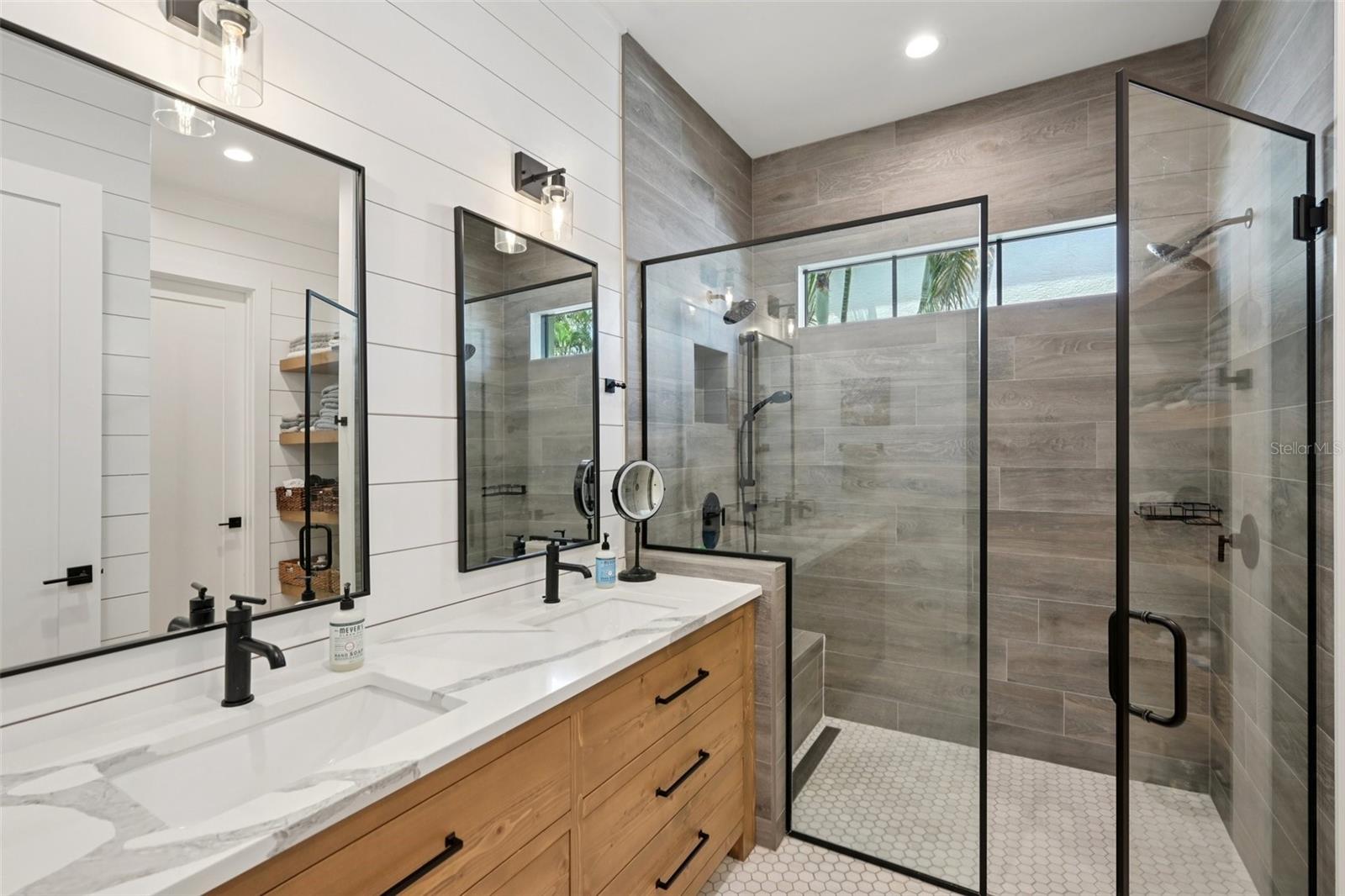 2204 89TH ST NW, BRADENTON, FL, 34209