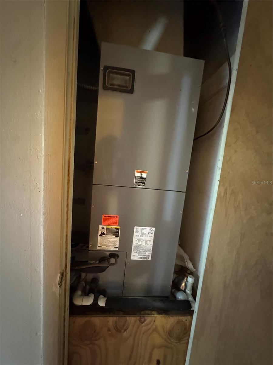 2129 BEACH AVE, APOPKA, FL, 32703