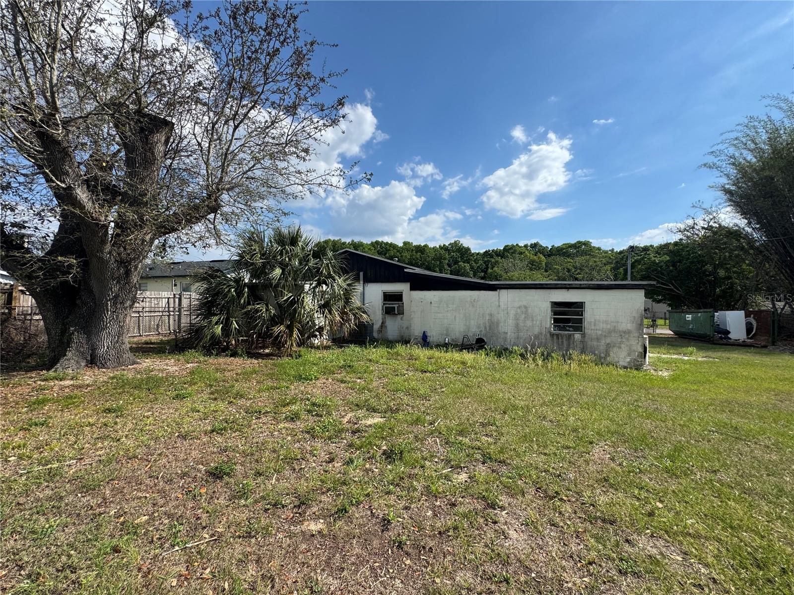 2129 BEACH AVE, APOPKA, FL, 32703