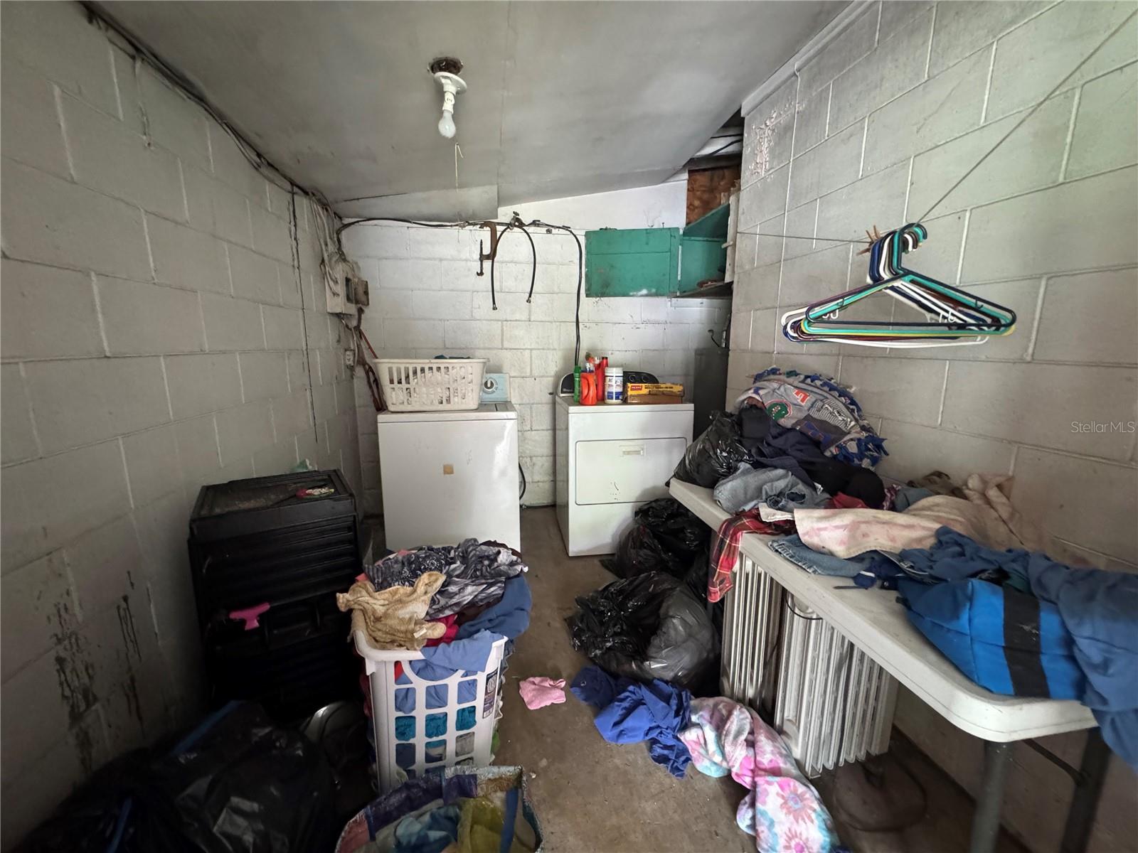 2129 BEACH AVE, APOPKA, FL, 32703