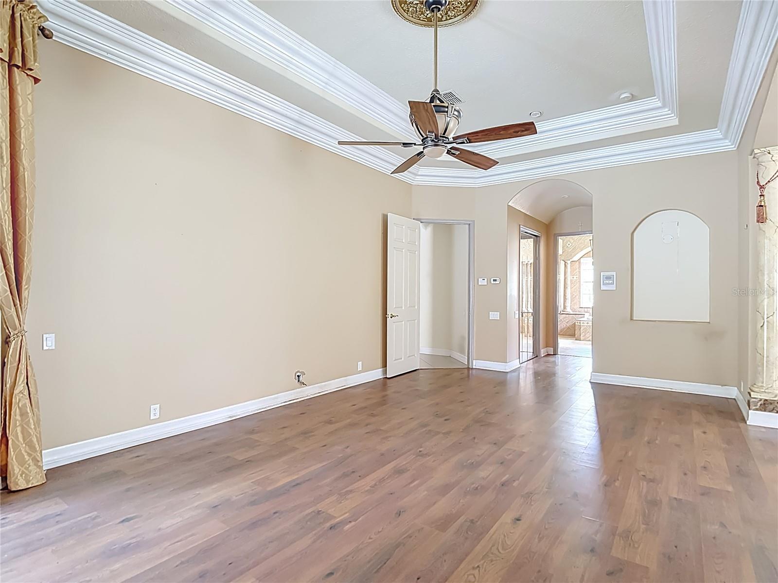 9460 BEARFOOT TRL, WEEKI WACHEE, FL, 34613