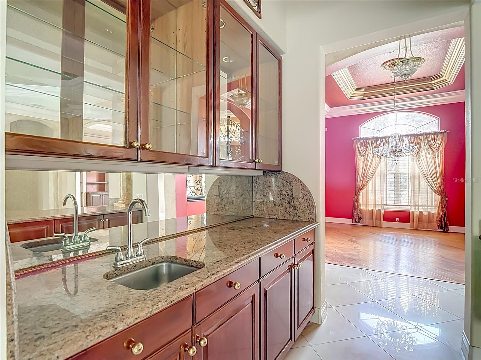 9460 BEARFOOT TRL, WEEKI WACHEE, FL, 34613