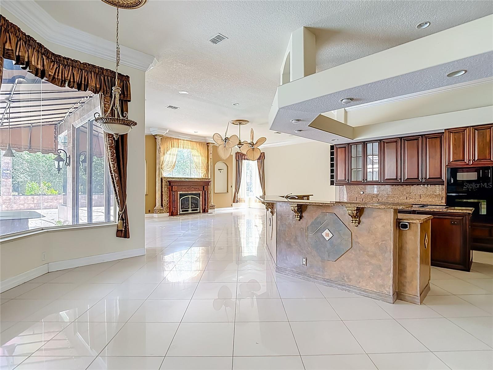 9460 BEARFOOT TRL, WEEKI WACHEE, FL, 34613